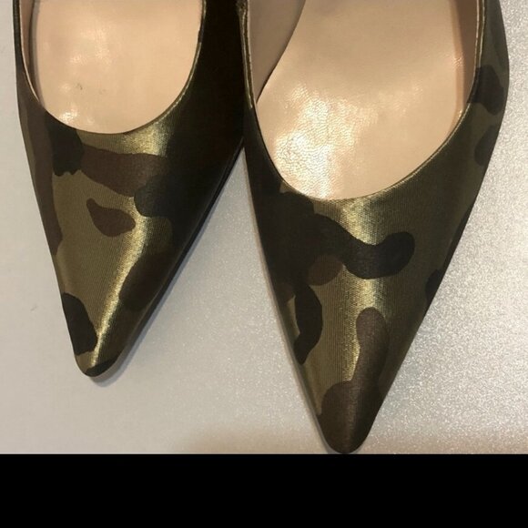 Satin Finished GUESS Camouflage Pumps  - Sz 8.5 - Picture 4 of 11